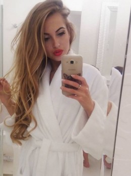 Mylana - service Party